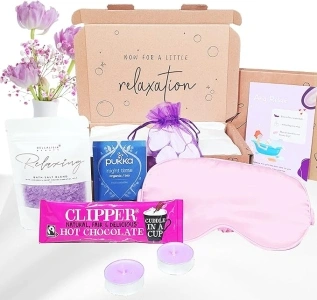 Bellalisia Pamper Gifts For Women, Relaxation Gifts for Women, Self Care Hamper Kit, Hug In A Box Bath Presents Relaxing Mums Gift Set, Ideal Birthday, Christmas & Retirement Gift For Her to Relax