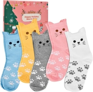 Christmas Socks Gifts for Women Her, 5 pairs Women Animal Cat Socks, Funny Xmas Gifts for Women Christmas Warm Present,Stocking Fillers Women Her Mum Friends for Christmas Birthday (One Size)