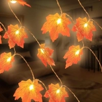 FUNINGEEK Maple Leaf String Lights 30 LED, 4.5m Autumn Decoration Lights - Battery Powered - Waterproof Maple Leaves Fairy Lights for Halloween, Christmas, Thanksgiving, Festival Party, Indoor/Outdoor